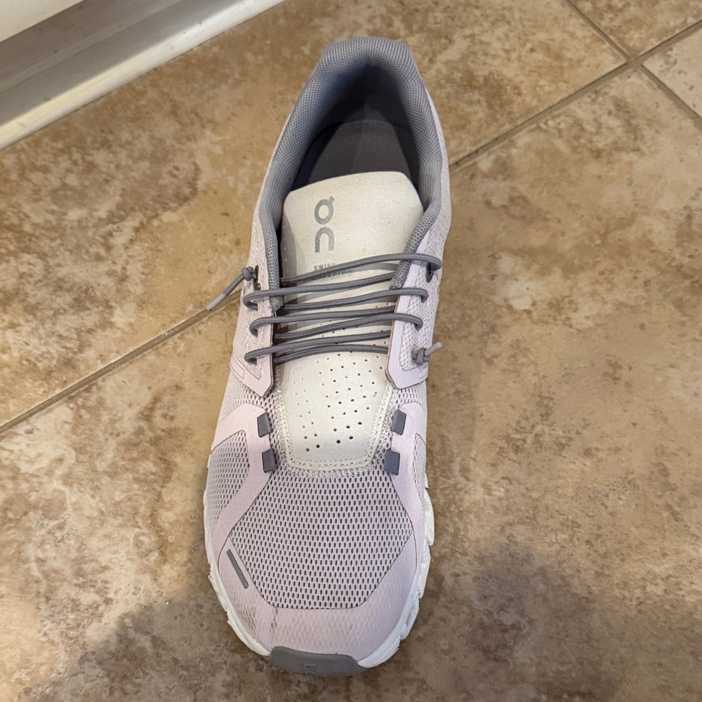 On Running Lilac and White Sneaker